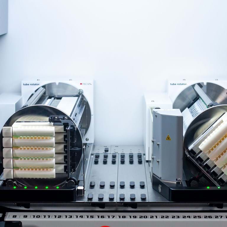 Bilde av Tecan Fluent Mix and Pierce workstation